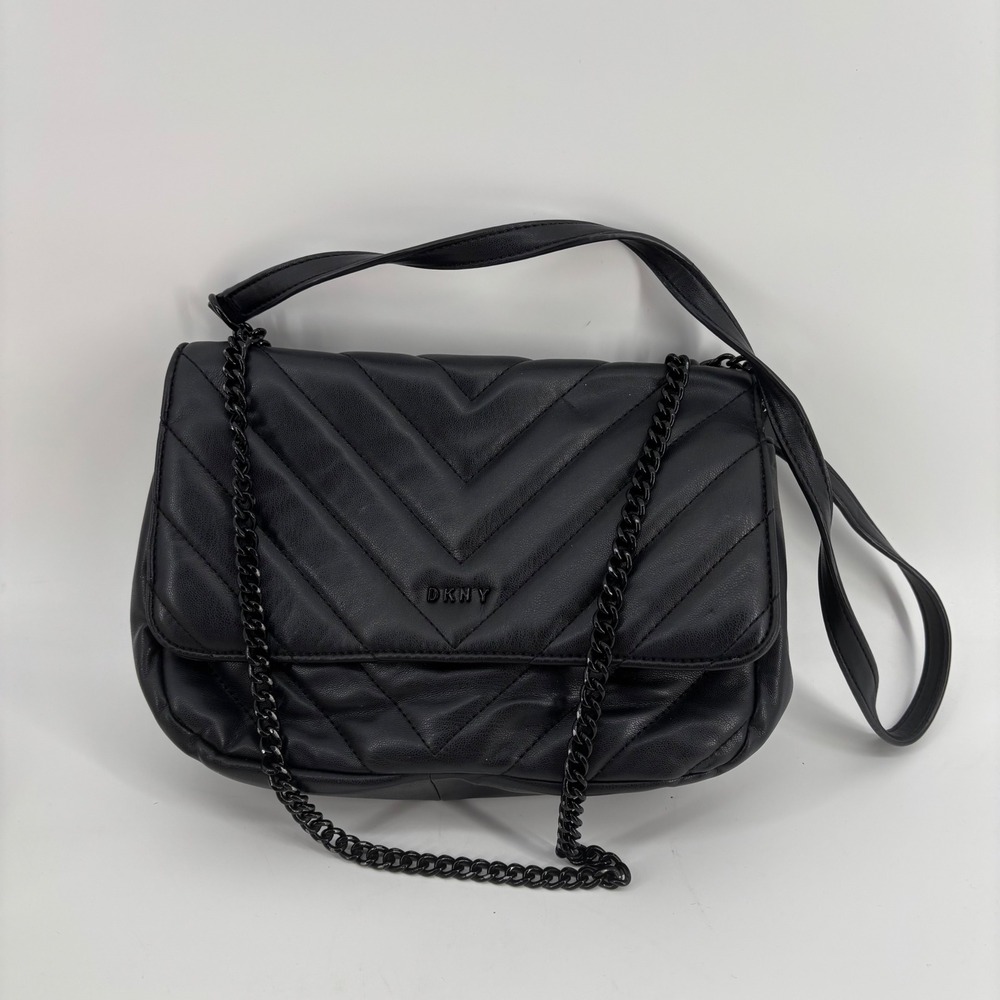 DKNY Flap Crossbody Women Small Black Quilted Chevron Chain Strap